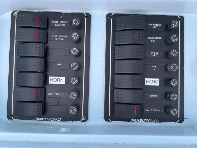 Slide: The Image of Ocean Yachts 52 Convertible 2001 - 54