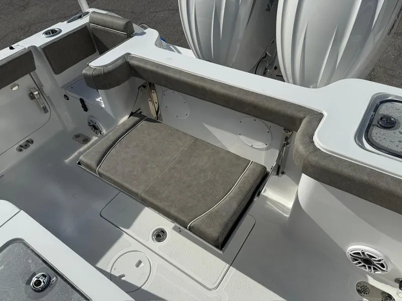 Slide: The Image of 2025 Sea Hunt Gamefish 28 boat interior with coffin box seating. - 10