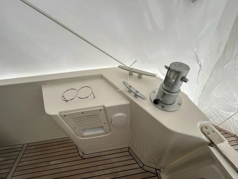 Slide: The Image of 2023 Beneteau Swift Trawler 35 deck with winch and cleat. - 5