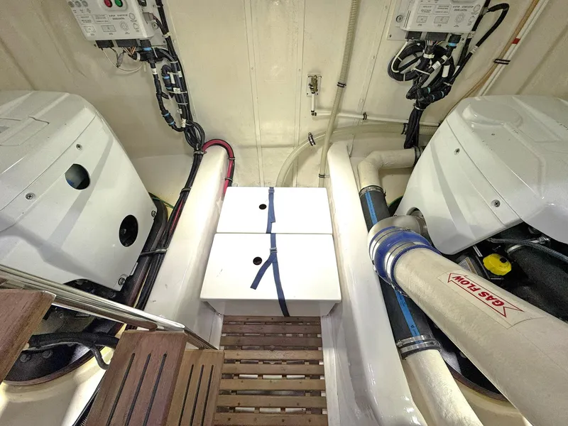 Slide: The Image of Grand Banks 46 Eastbay FB 2014 - 58