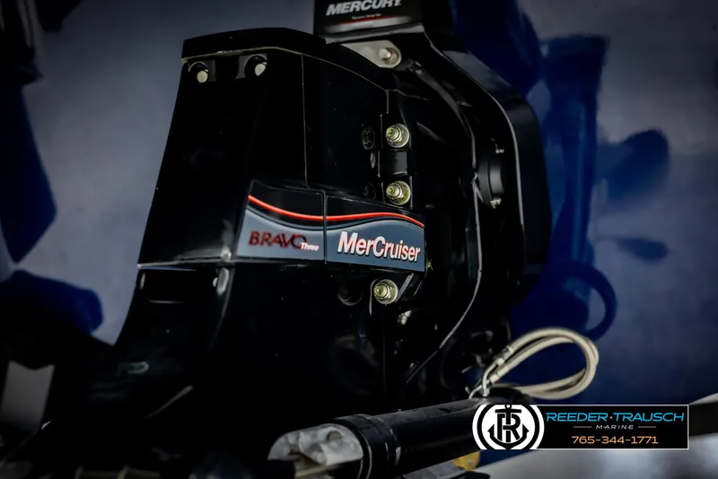 Slide: The Image of Four Winns HD5 2025 - 63