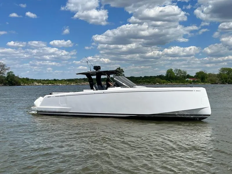 Slide: The Image of Pardo Yachts 38 2022 - 1