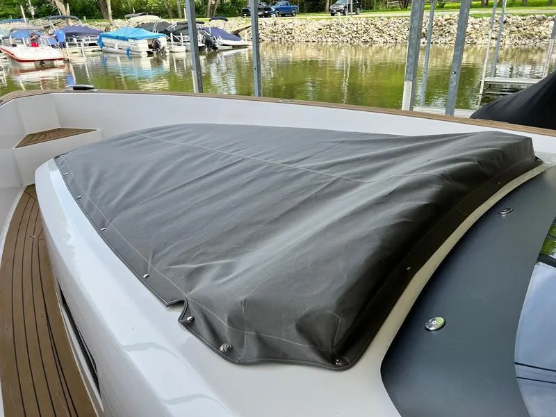 Slide: The Image of Pardo Yachts 38 2022 - 23