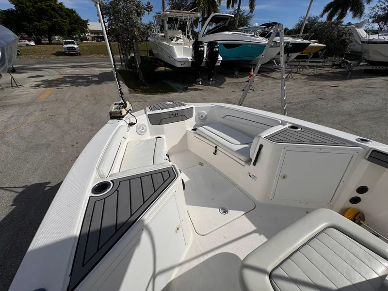 Slide: The Image of Yamaha 210 FSH Sport 2018 - 10