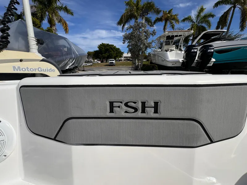 Slide: The Image of Yamaha 210 FSH Sport 2018 - 11