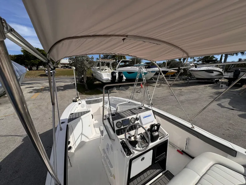 Slide: The Image of Yamaha 210 FSH Sport 2018 - 9