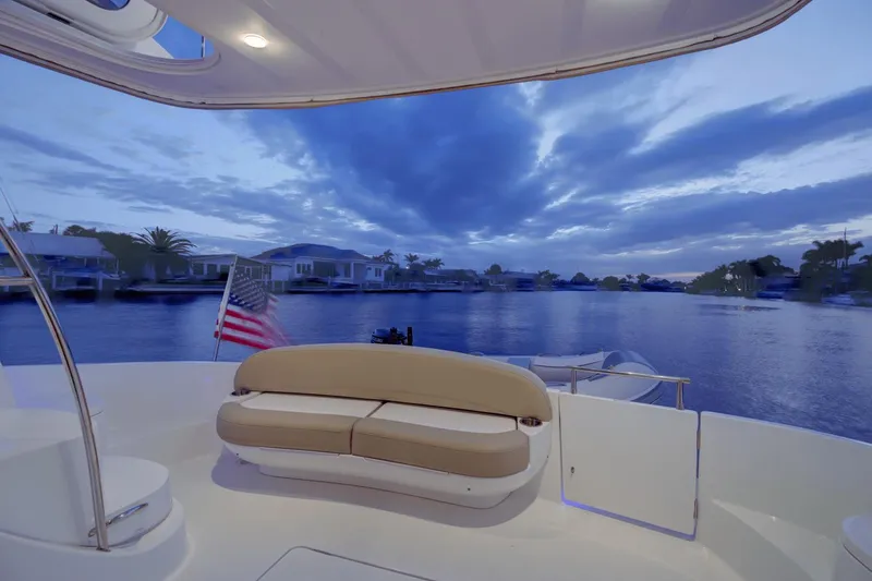 Slide: The Image of Meridian 391 SEDAN - DUAL HELM 2016 - 20