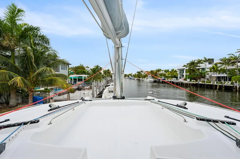 Slide: The Image of Lagoon 620 2014 - 106