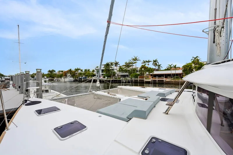 Slide: The Image of Lagoon 620 2014 - 113