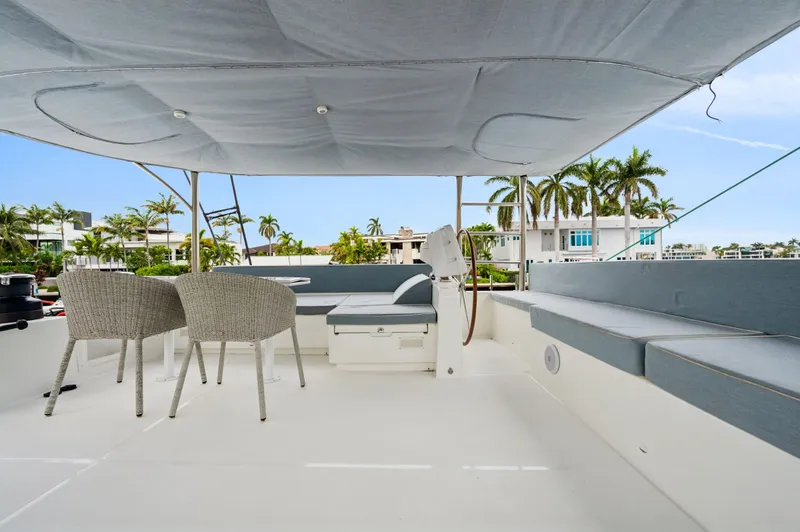 Slide: The Image of Lagoon 620 2014 - 51