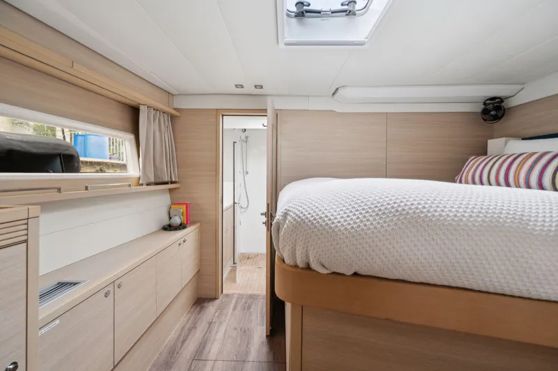 Slide: The Image of Lagoon 620 2014 - 58