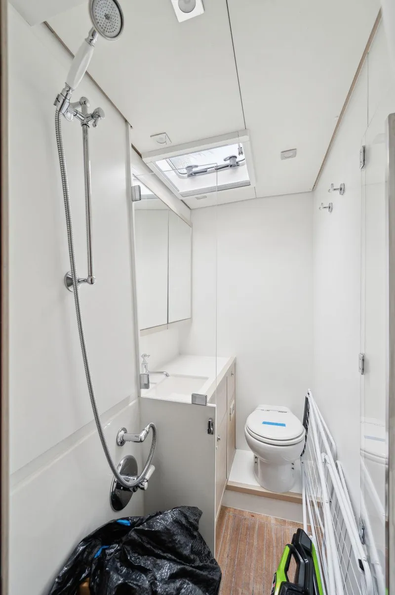 Slide: The Image of Lagoon 620 2014 - 70