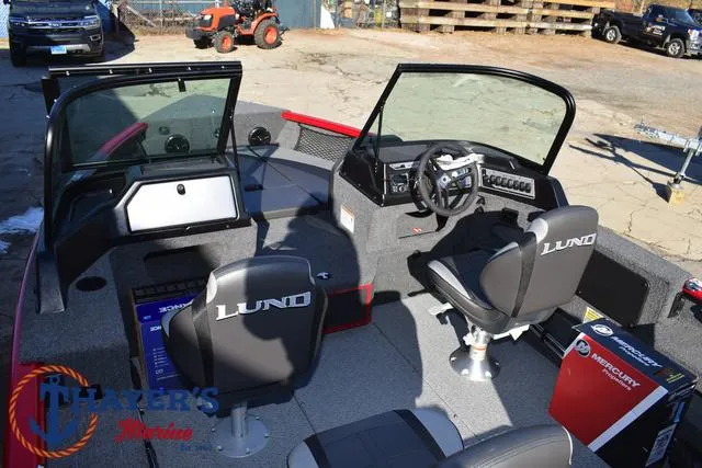 Slide: The Image of Lund 1775 Impact XS Sport 2025 - 24