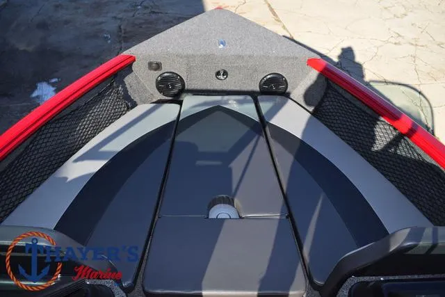 Slide: The Image of Lund 1775 Impact XS Sport 2025 - 36