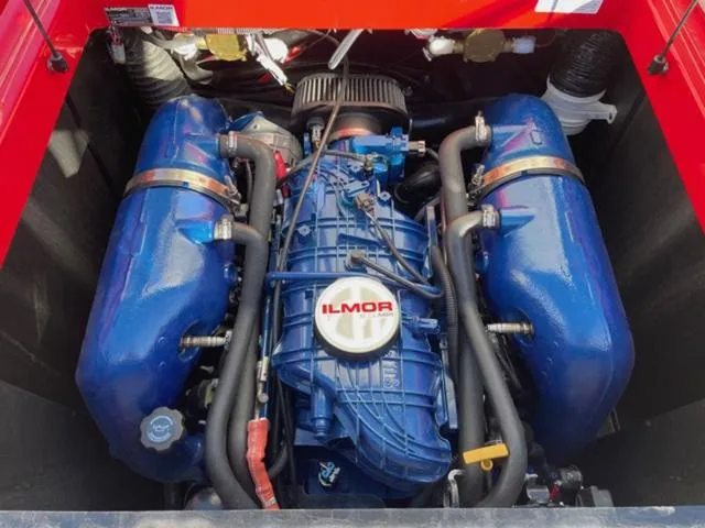 Slide: The Image of Ilmor engine in 2020 MasterCraft XT22 boat, showcasing powerful performance. - 19