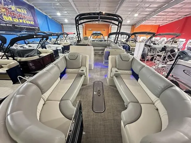 Slide: The Image of 2018 Harris Grand Mariner SEL 250 pontoon boat interior at showroom. - 1