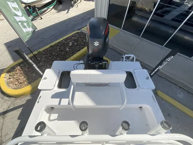 Slide: The Image of Majek M2 ILLUSION 2025 - 16