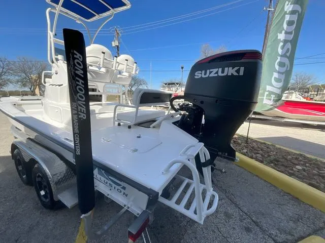 Slide: The Image of Majek M2 ILLUSION 2025 - 9