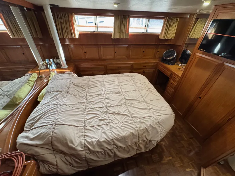 Slide: The Image of Ocean Alexander 456 Classicco 1991 - 49