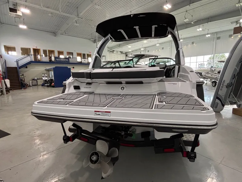 Slide: The Image of Monterey 238SS Luxury Bowrider 2025 - 35