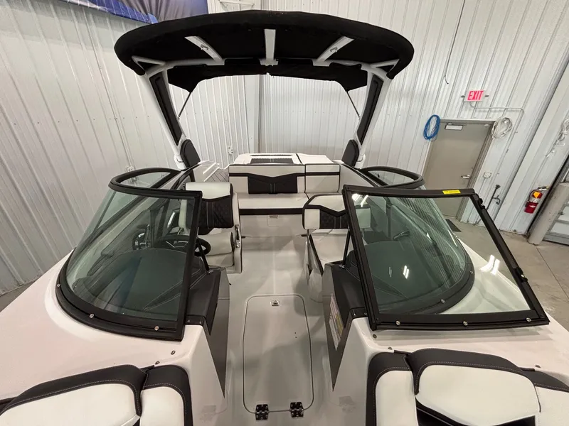 Slide: The Image of Monterey 238SS Luxury Bowrider 2025 - 49