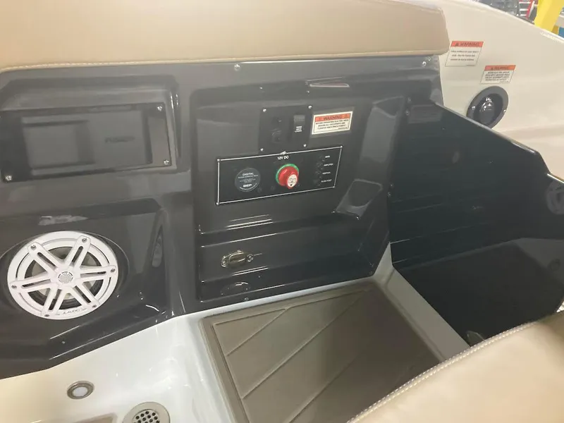 Slide: The Image of Monterey 278SS Super Sport 2025 - 29