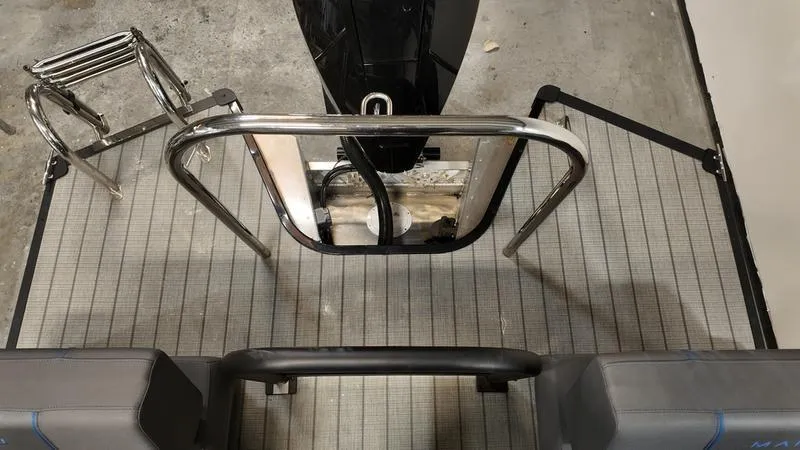 Manitou 24 Explorer Switchback SHP 2024 for Sale | MarineSource