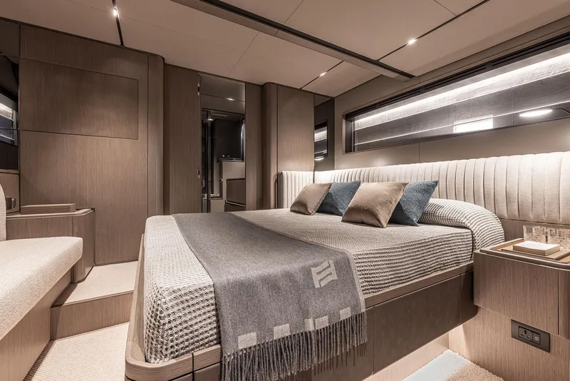 Slide: The Image of Ferretti Yachts Infynito 90 2025 - 44