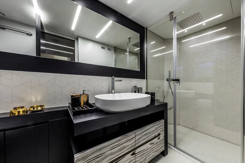 Slide: The Image of Pershing 8X 2025 - 22