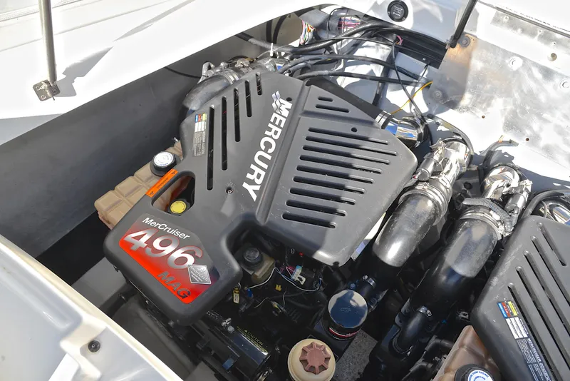 Slide: The Image of Mercury MerCruiser 496 MAG engine in 2005 Cobalt 343 boat. - 38