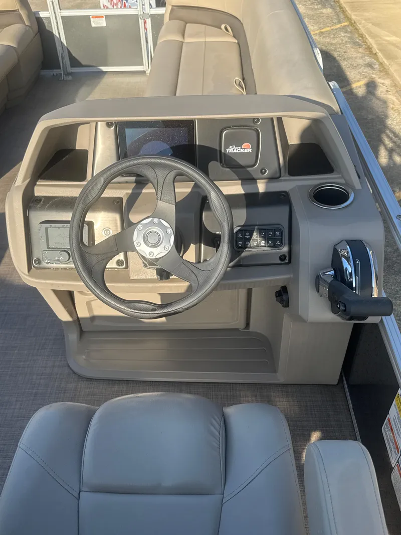 Slide: The Image of Sun Tracker PB18 2024 - 15