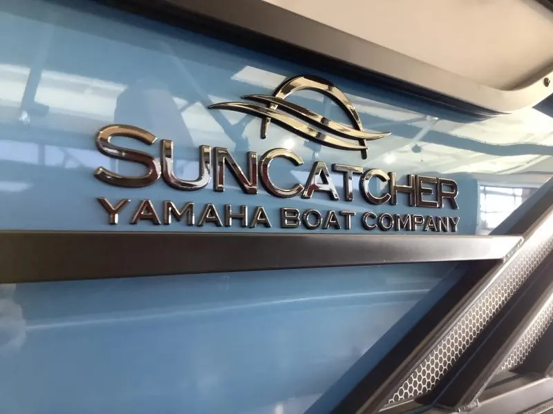 Slide: The Image of Suncatcher Yamaha Boat Company logo on 2025 G3 FUSION 324SS. - 4