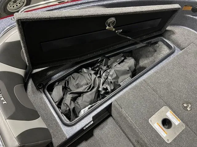 Slide: The Image of Lund 189 Tyee GL Sport 2025 - 20