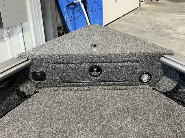 Slide: The Image of Lund 1875 Pro Guide Tiller 2023 - 24