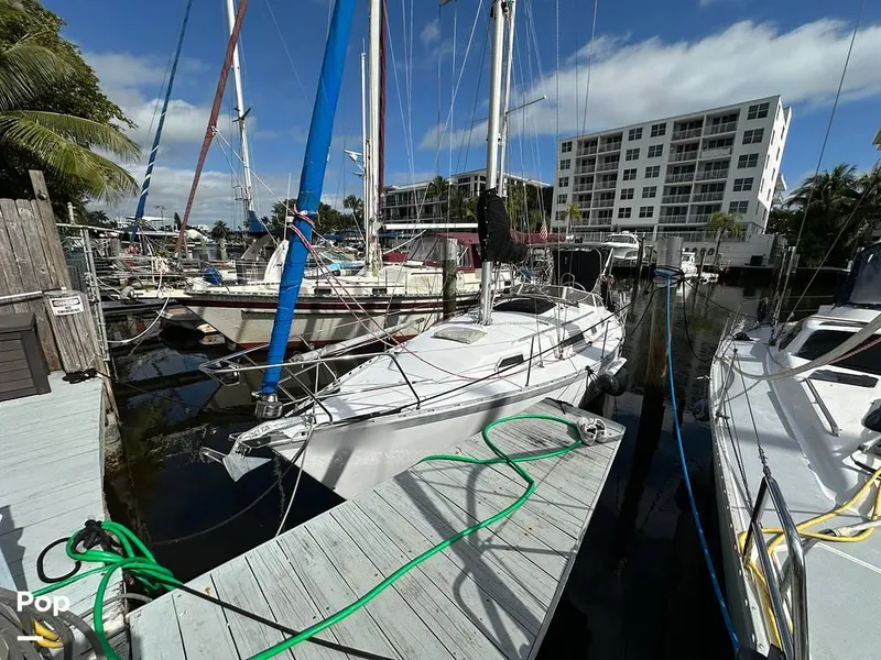 Slide: The Image of 1985 Beneteau Idylle 1050 for sale in Fort Lauderdale, FL - 10