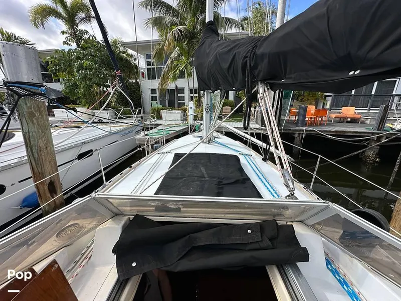 Slide: The Image of 1985 Beneteau Idylle 1050 for sale in Fort Lauderdale, FL - 22