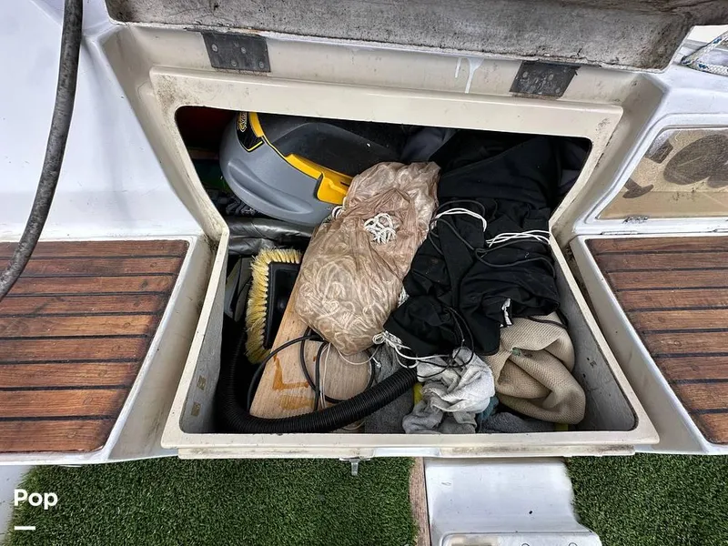 Slide: The Image of 1985 Beneteau Idylle 1050 for sale in Fort Lauderdale, FL - 24