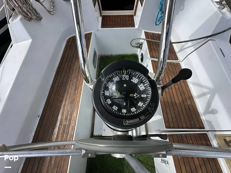 Slide: The Image of 1985 Beneteau Idylle 1050 for sale in Fort Lauderdale, FL - 30