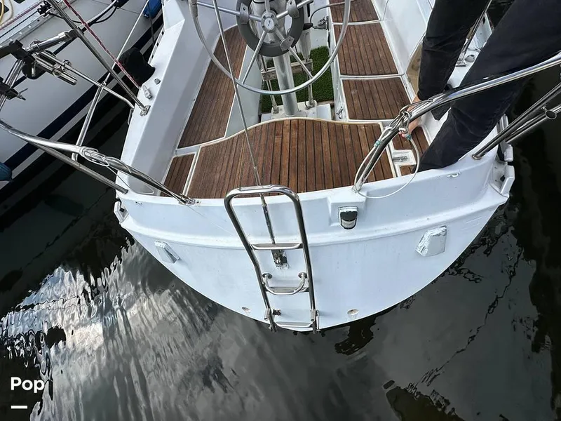 Slide: The Image of 1985 Beneteau Idylle 1050 for sale in Fort Lauderdale, FL - 34