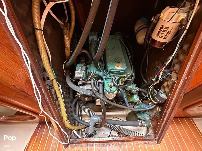 Slide: The Image of 1985 Beneteau Idylle 1050 for sale in Fort Lauderdale, FL - 4