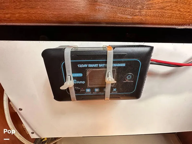 Slide: The Image of 1985 Beneteau Idylle 1050 for sale in Fort Lauderdale, FL - 46