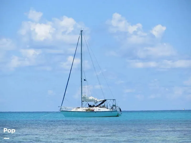 Slide: The Image of 1985 Beneteau Idylle 1050 for sale in Fort Lauderdale, FL - 5