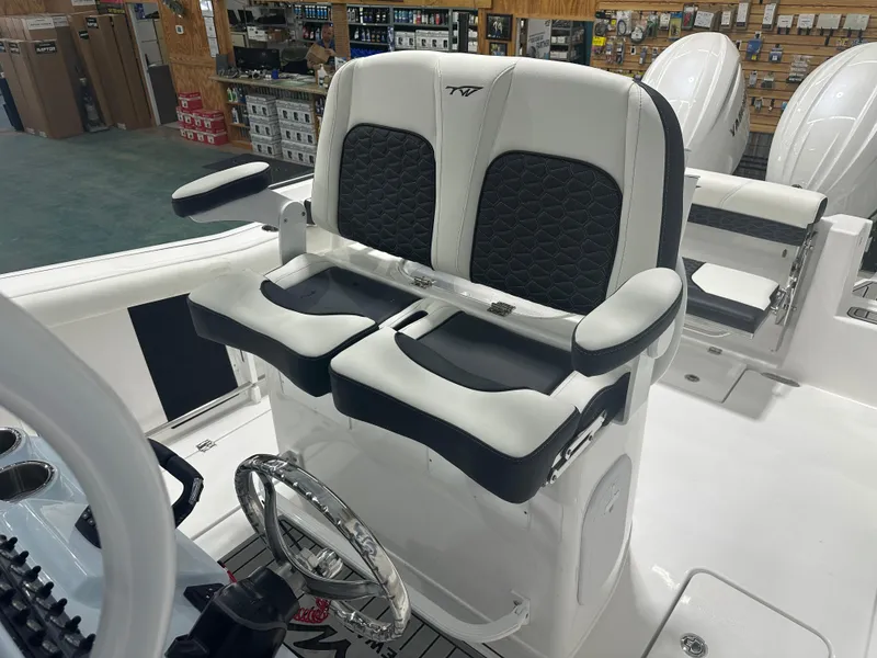 Slide: The Image of Tidewater 272cc 2025 - 34