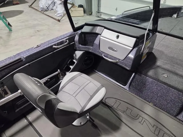 Slide: The Image of Lund 219 Pro-V GL 2025 - 12