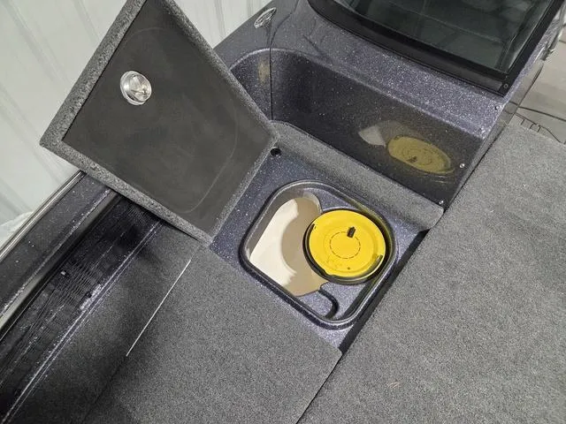 Slide: The Image of Lund 219 Pro-V GL 2025 - 25