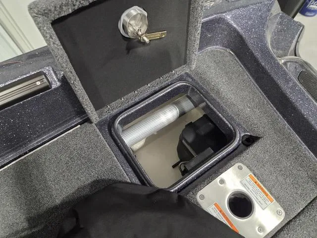 Slide: The Image of Lund 219 Pro-V GL 2025 - 9