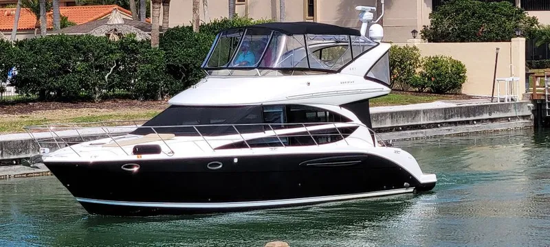 Slide: The Image of Meridian 391 Sedan 2016 - 2