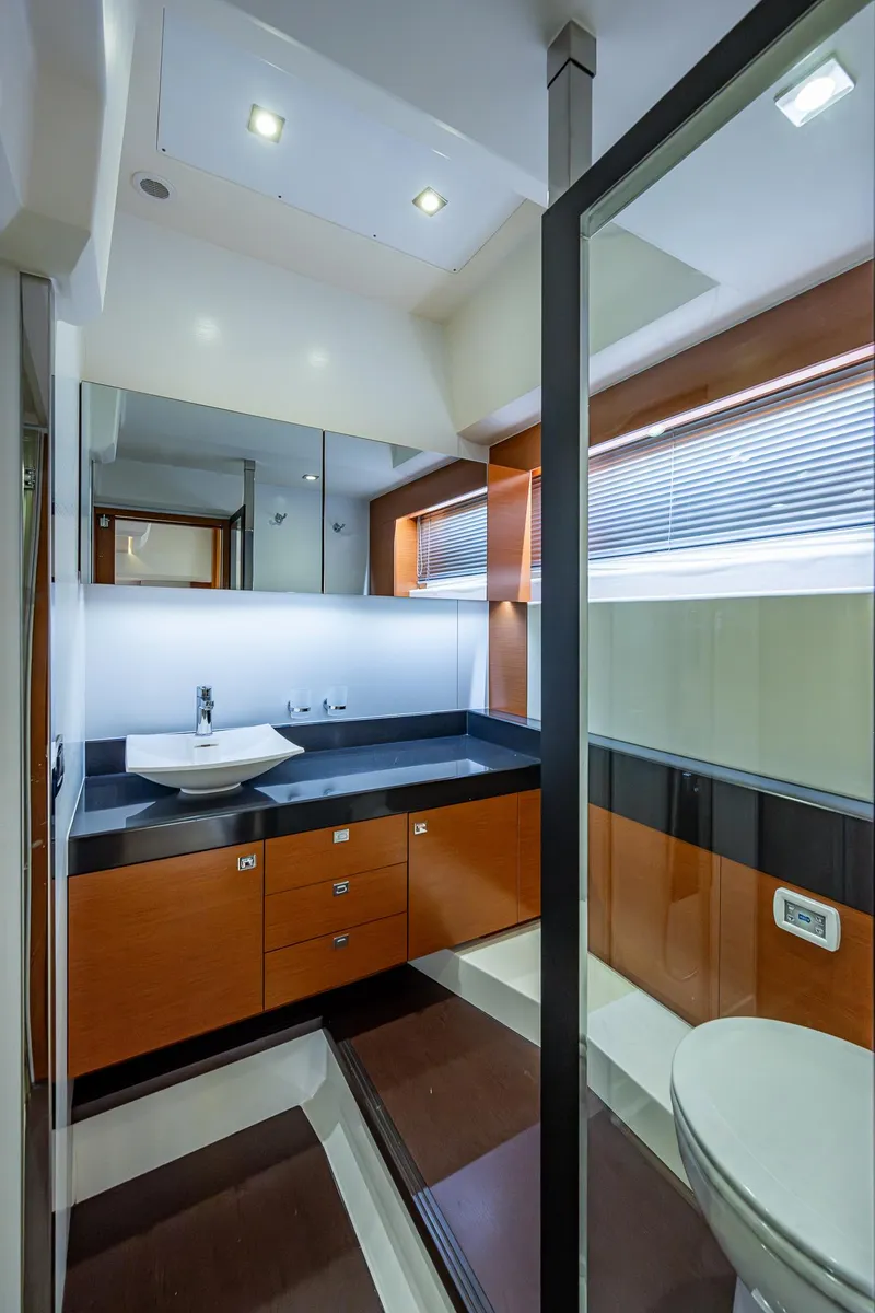 Slide: The Image of Prestige 550 2014 - 65