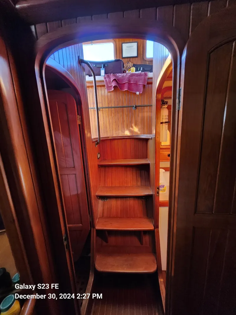 Slide: The Image of Lord Nelson Victory 37 1988 - 50