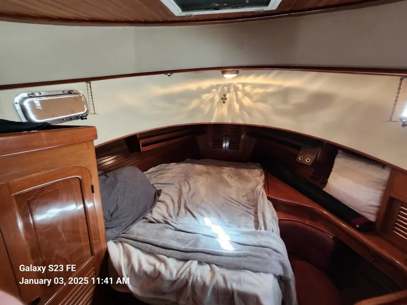 Slide: The Image of Lord Nelson Victory 37 1988 - 54